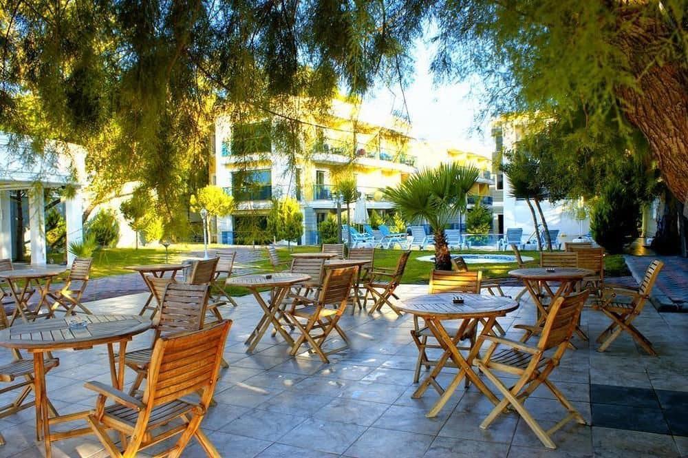 Breeze Beach Hotel By Prestij グムベット エクステリア 写真